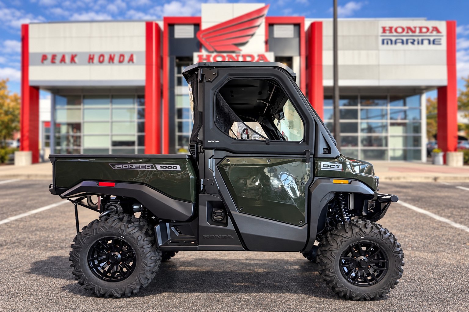 2026 Honda Pioneer 1000 Deluxe