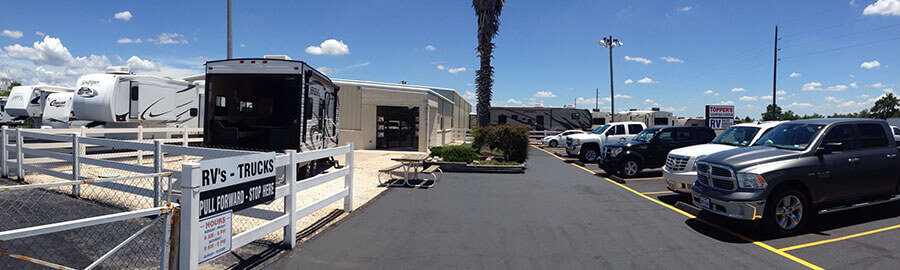 Topper’s RVs dealership