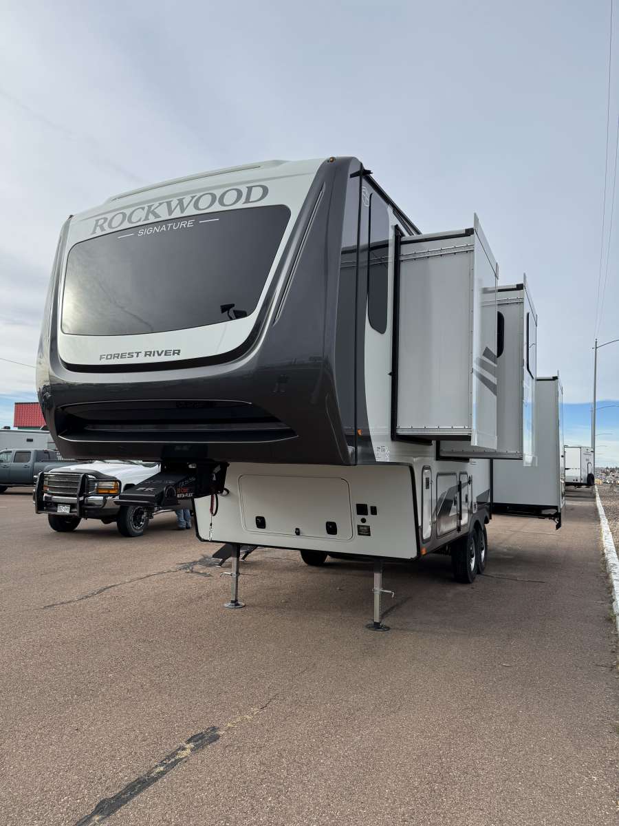 2026 Forest River Rockwood Signature Ultra Lite