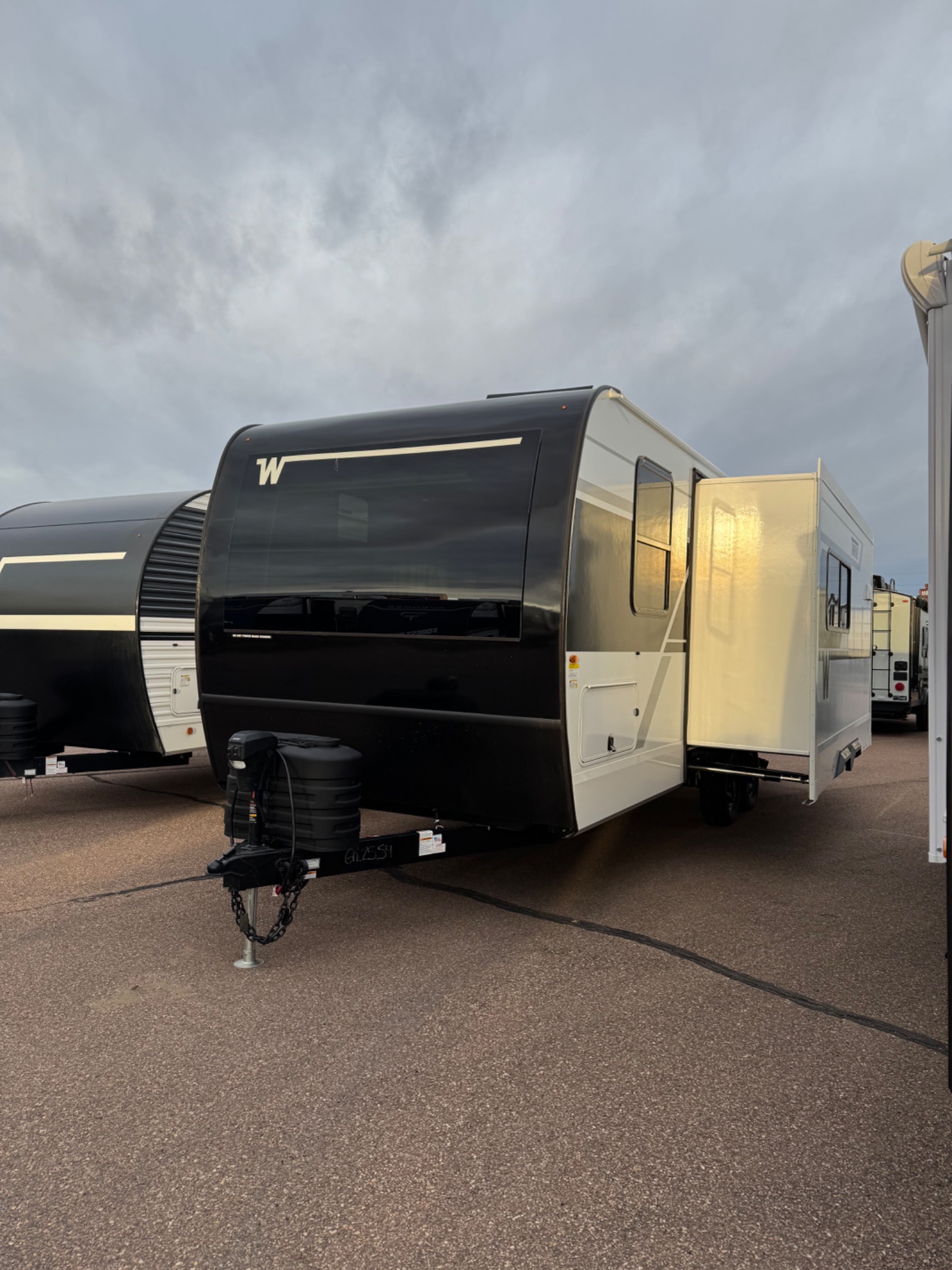 2026 Winnebago Thrive