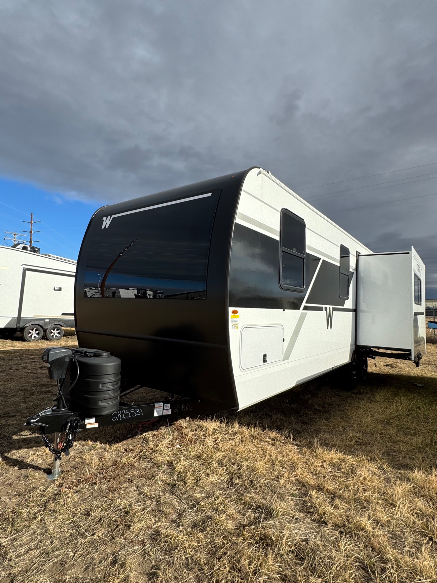 2026 Winnebago Thrive