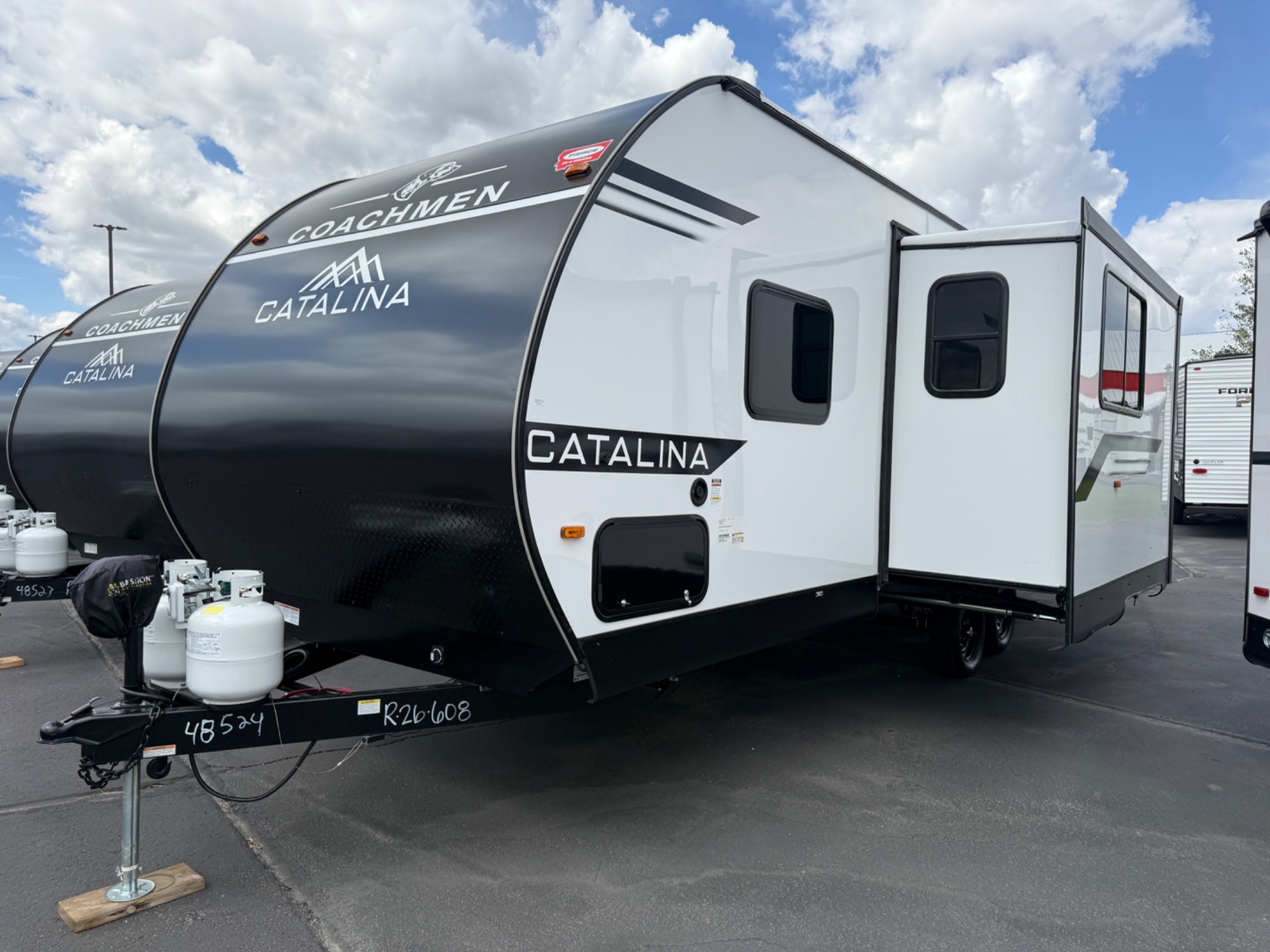 2026 Coachmen Catalina Summit Series 8
