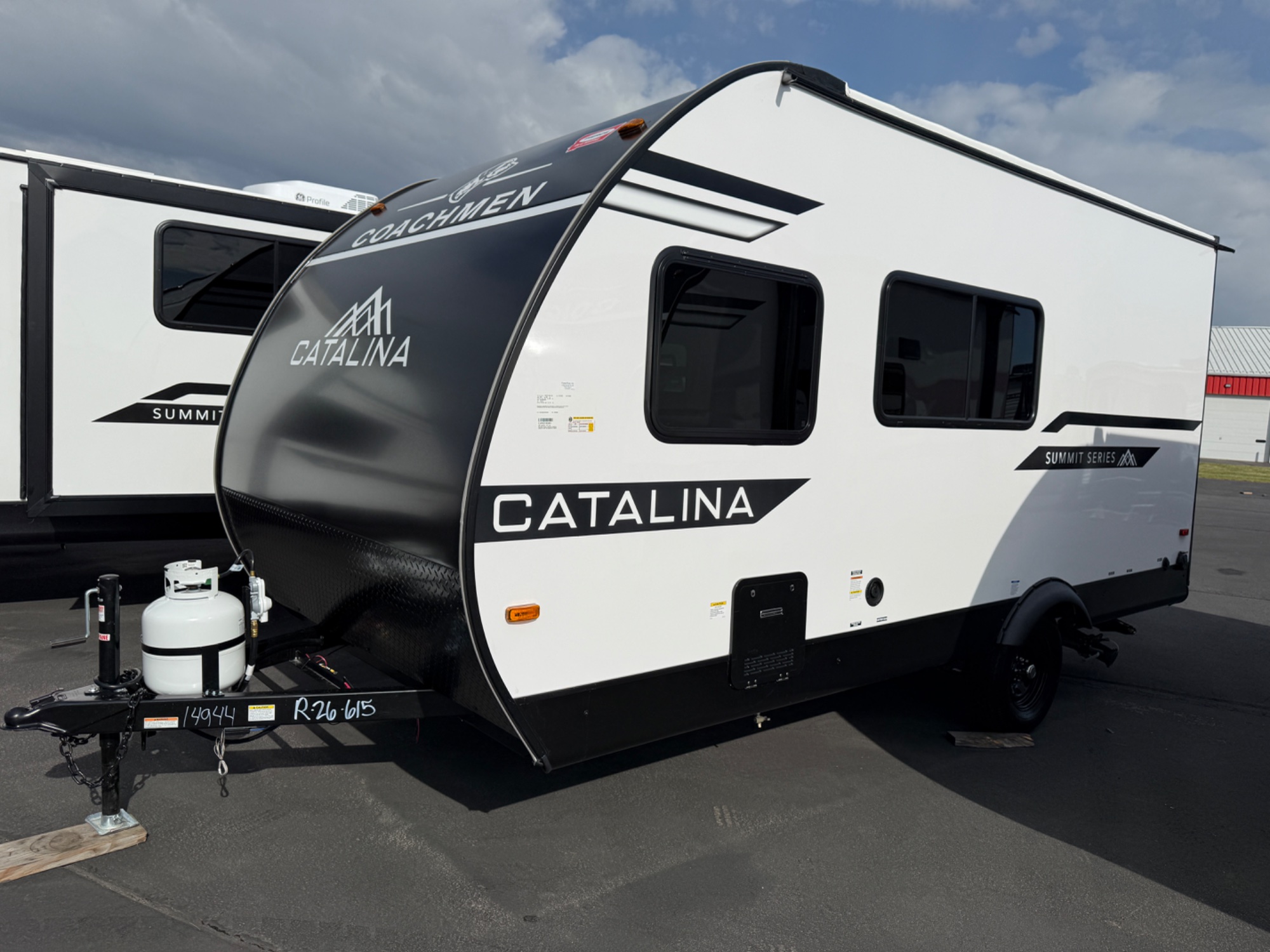 2026 Coachmen Catalina 164bhx