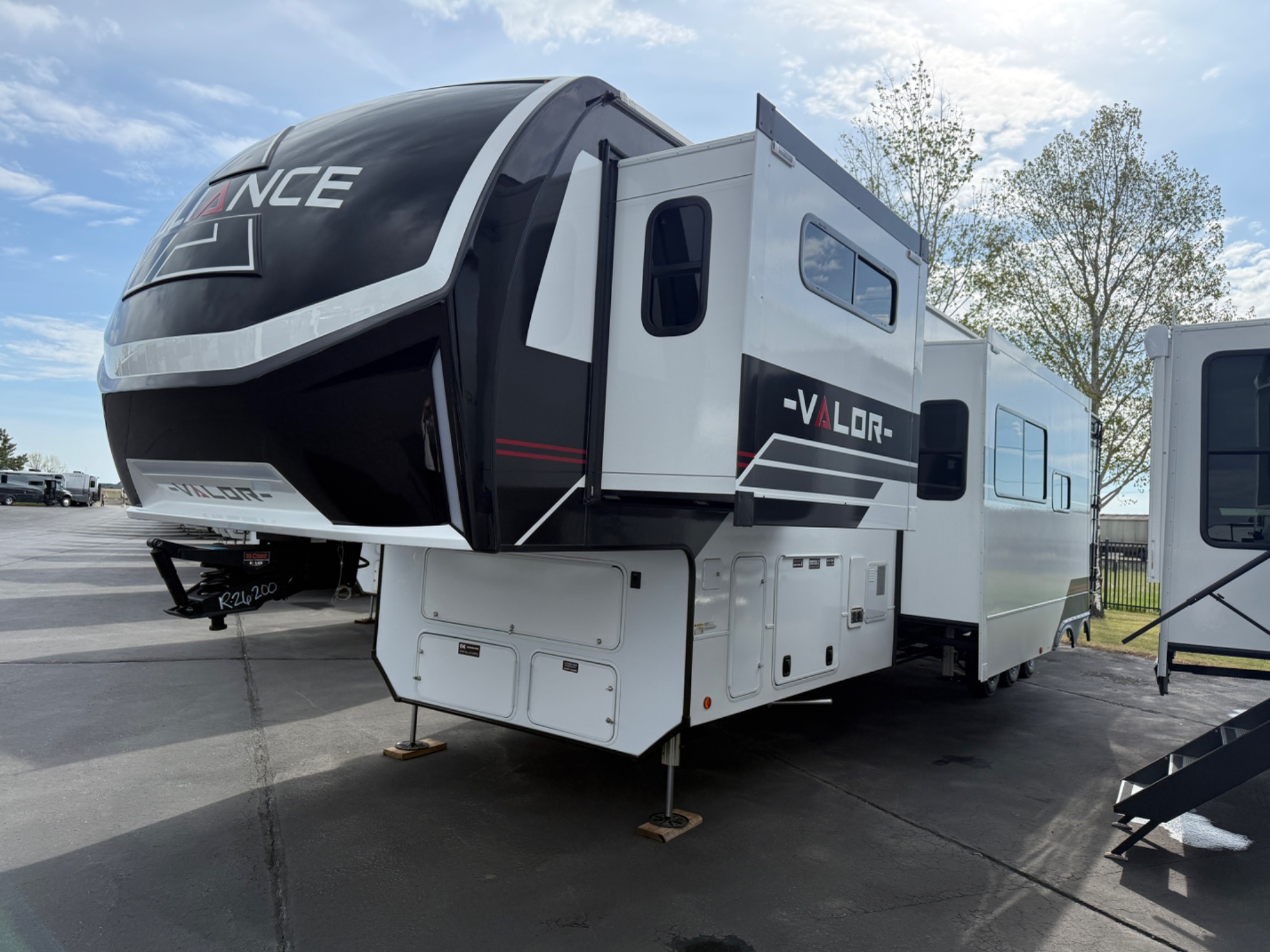 2026 Alliance Rv Valor