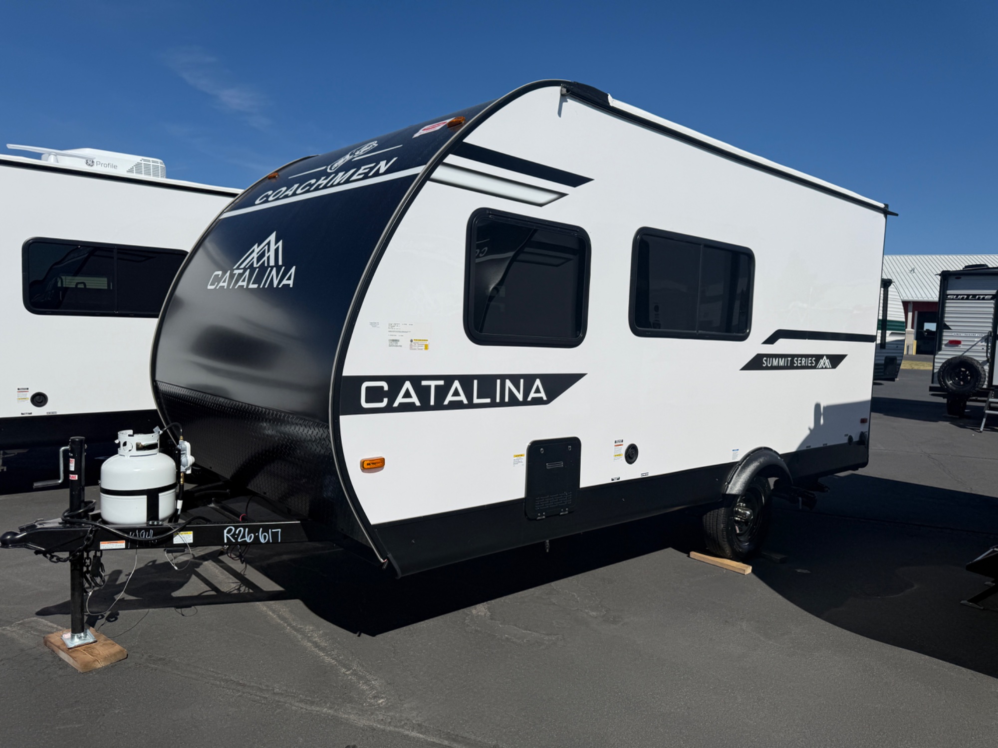 2026 Coachmen Catalina 164bhx