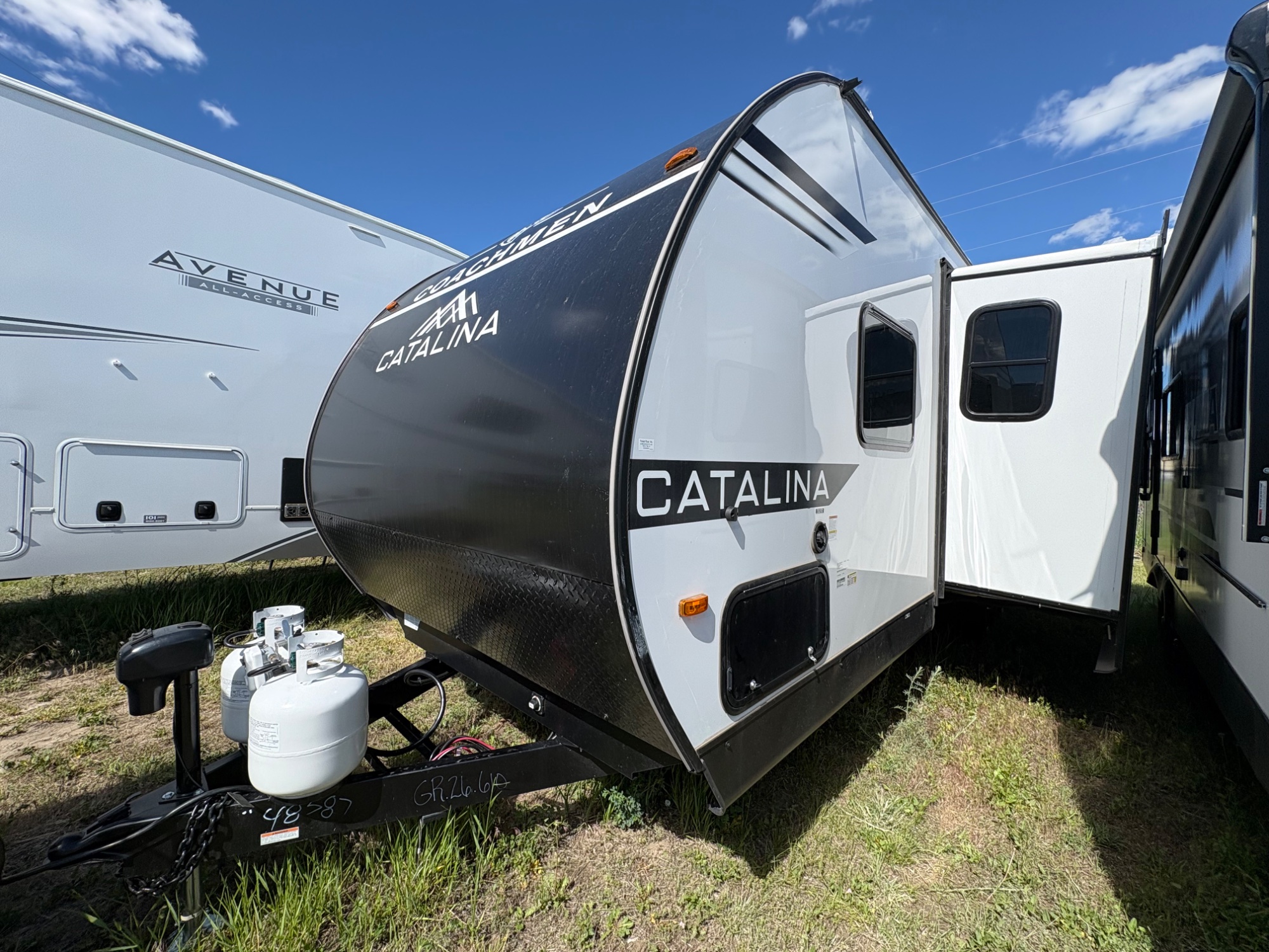 2026 Coachmen Catalina Summit Series 8