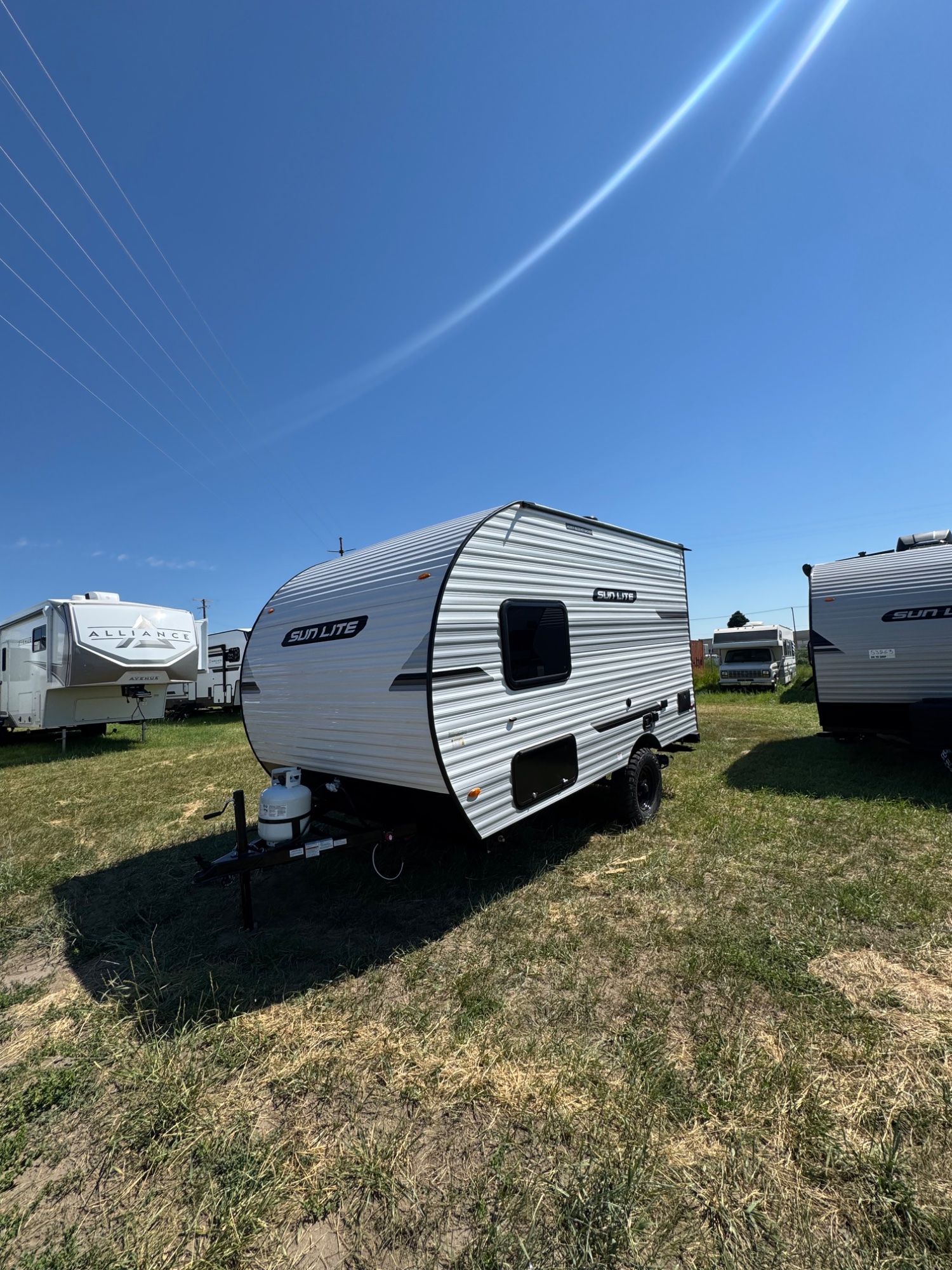 2027 Sunset Park & Rv Inc Sun-lite