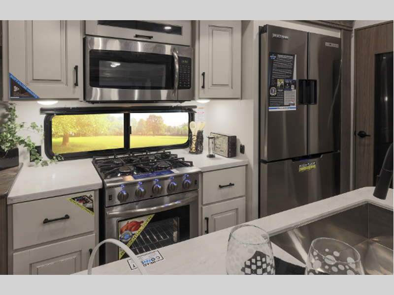 Paradigm Fifth Wheel Review