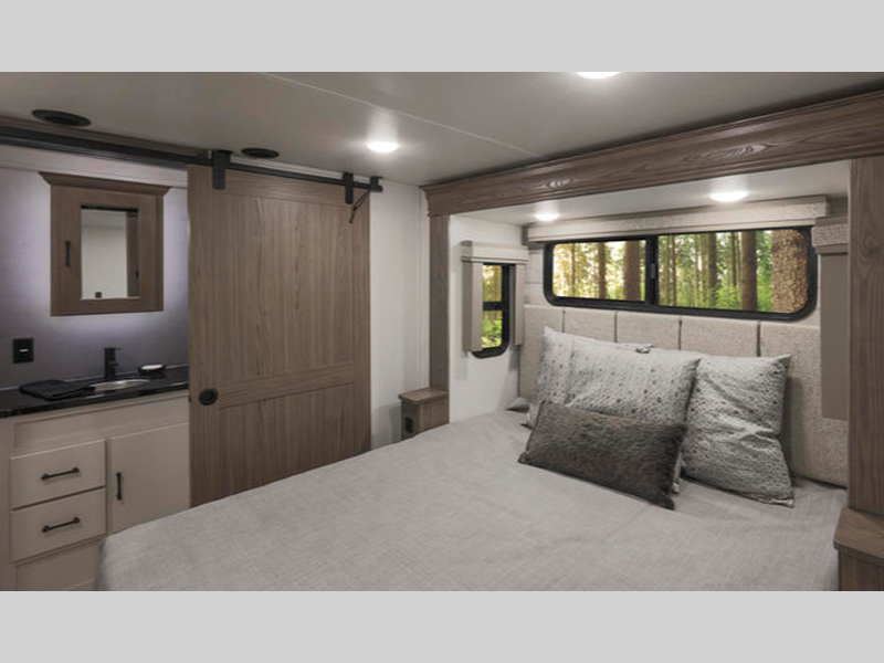 Paradigm Fifth Wheel Review