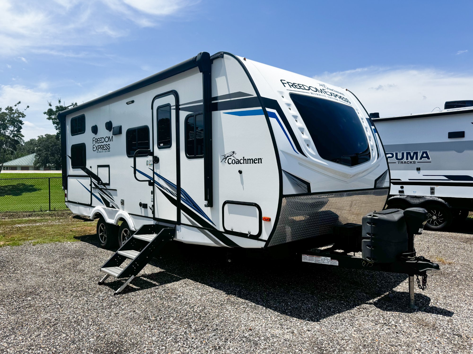 2022 Coachmen Freedom Express Ultra Lite 238bhs