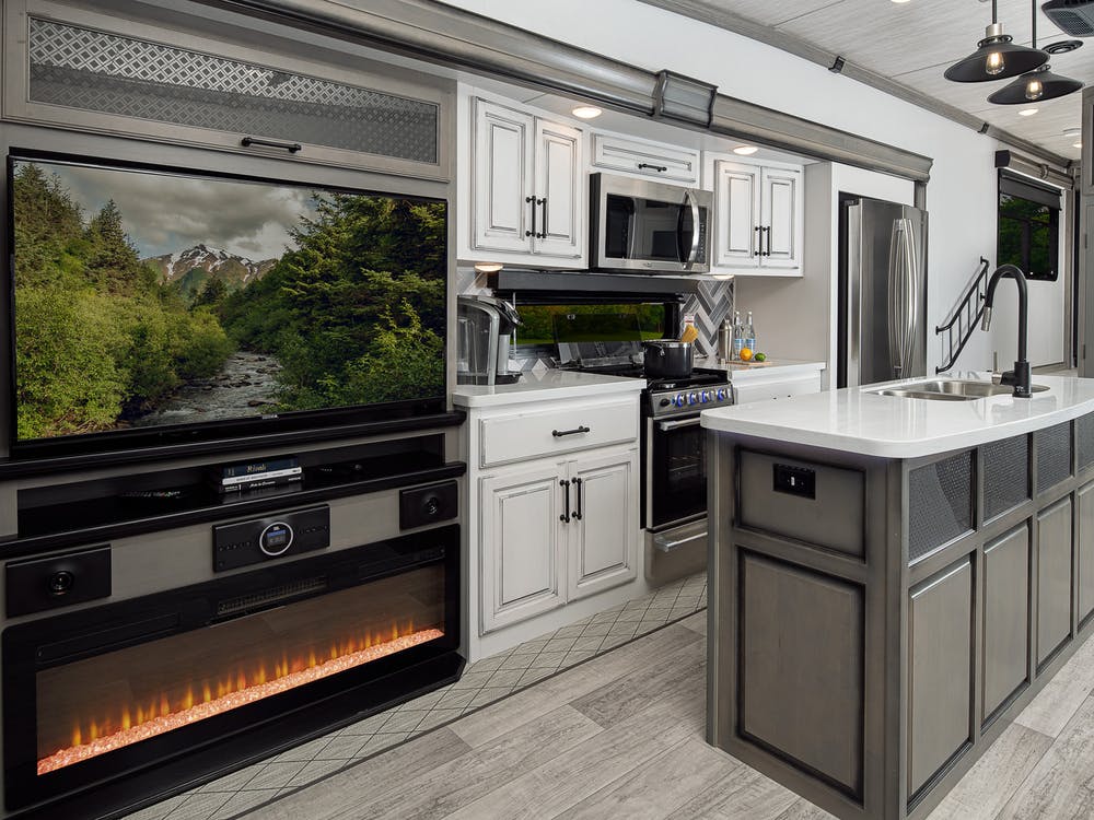 Keystone fifth wheels