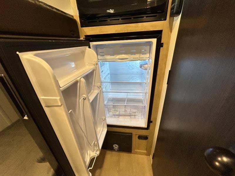 2018 Forest River 2018 Forest River Cherokee Grey Wolf - thumbnail 9