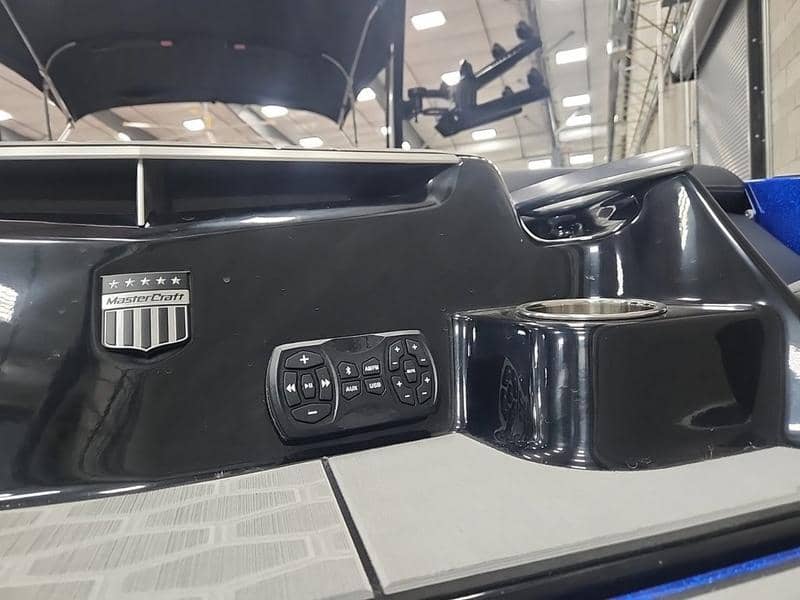 2024 MasterCraft 2024 MasterCraft X24 - thumbnail 8