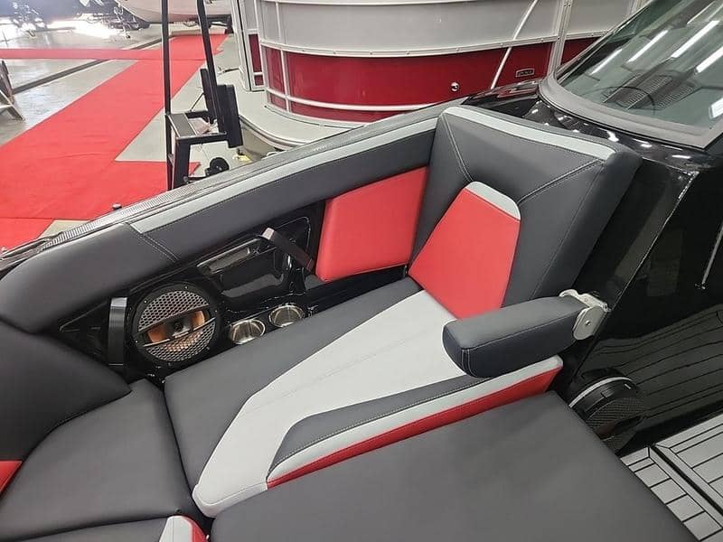 2024 MasterCraft 2024 MasterCraft XStar S - thumbnail 10