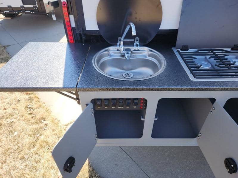 2023 Encore RV 2023 Encore RV Rogue - thumbnail 15