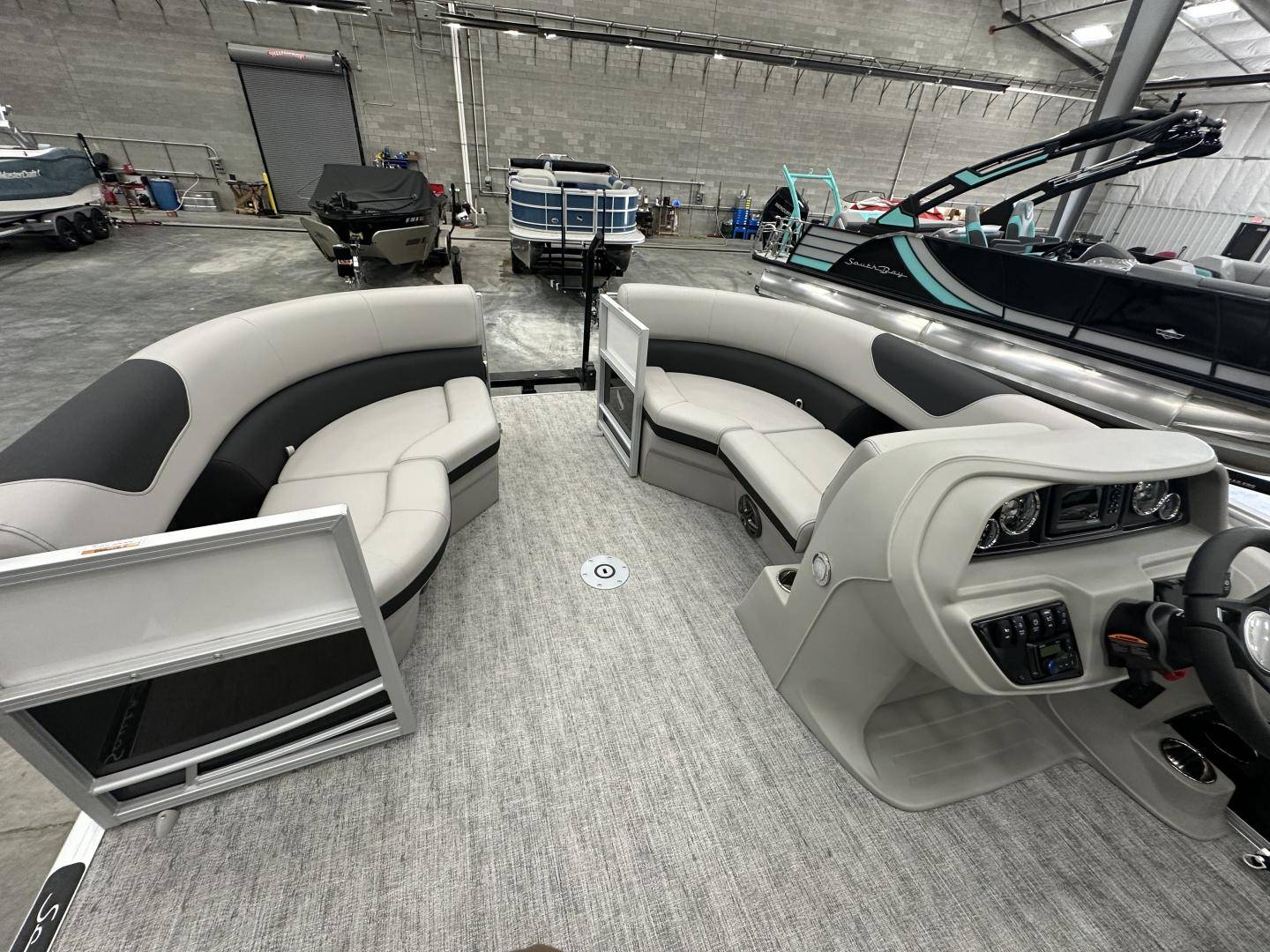 2025 South Bay 2025 South Bay 222FCRLE275 - thumbnail 9