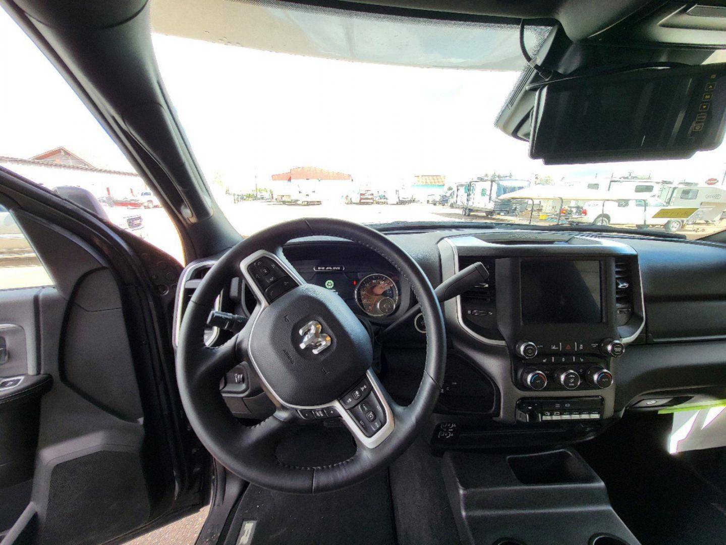 2025 Dynamax 2025 Dynamax Isata 5 - thumbnail 8