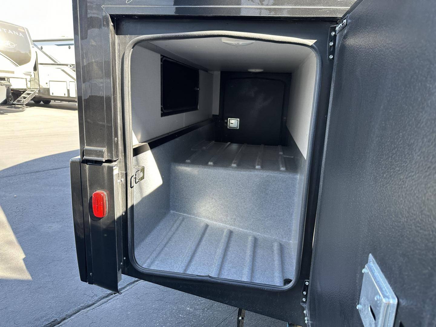 2025 Dynamax 2025 Dynamax Isata 5 - thumbnail 5