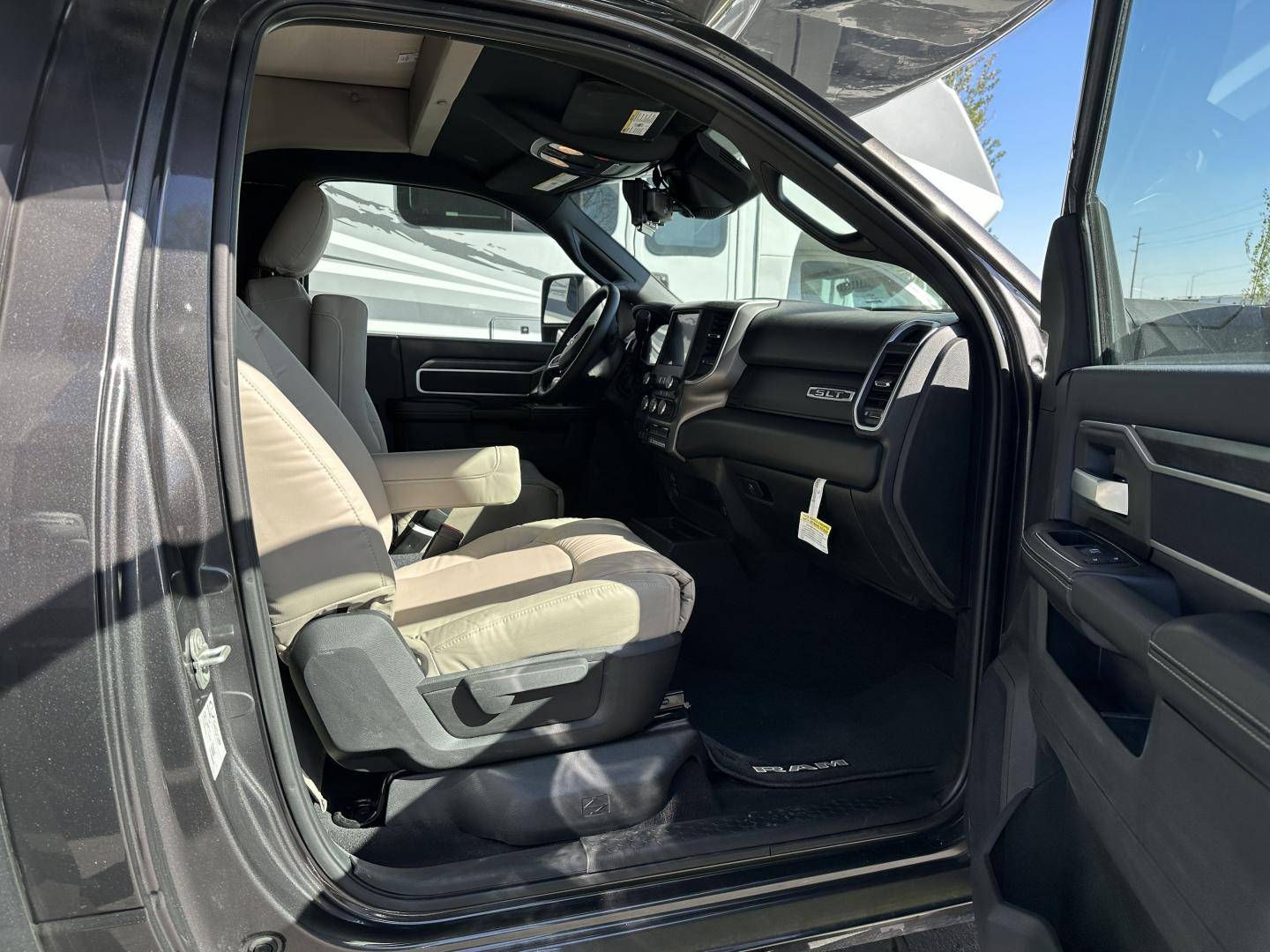 2025 Dynamax 2025 Dynamax Isata 5 - thumbnail 8