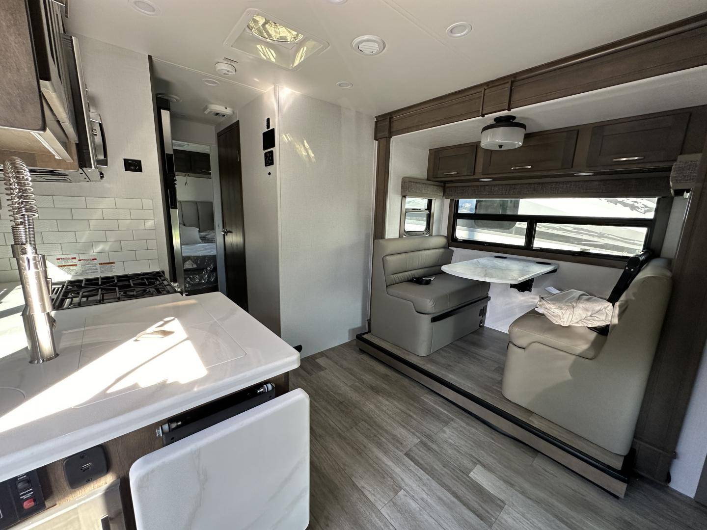 2025 Dynamax 2025 Dynamax Isata 5 - thumbnail 17