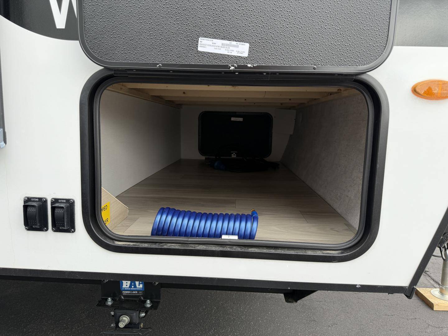 2025 Winnebago 2025 Winnebago Micro Minnie - thumbnail 6