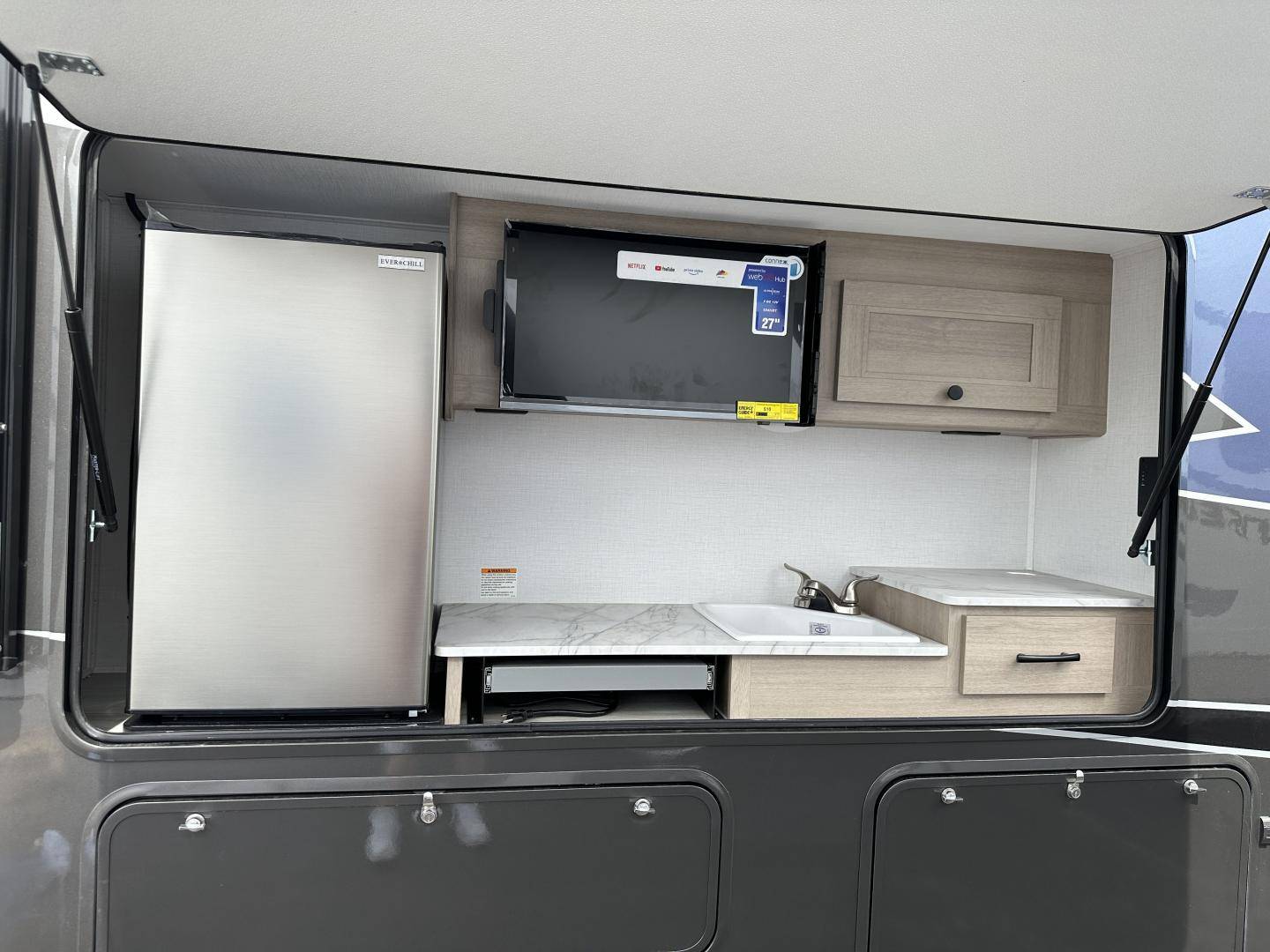 2025 Forest River RV 2025 Forest River RV Sunseeker - thumbnail 11