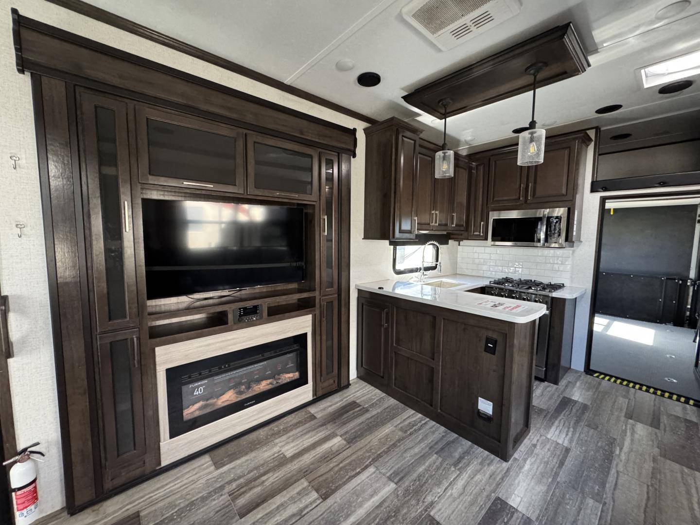 2022 Keystone RV 2022 Keystone RV Voltage - thumbnail 7