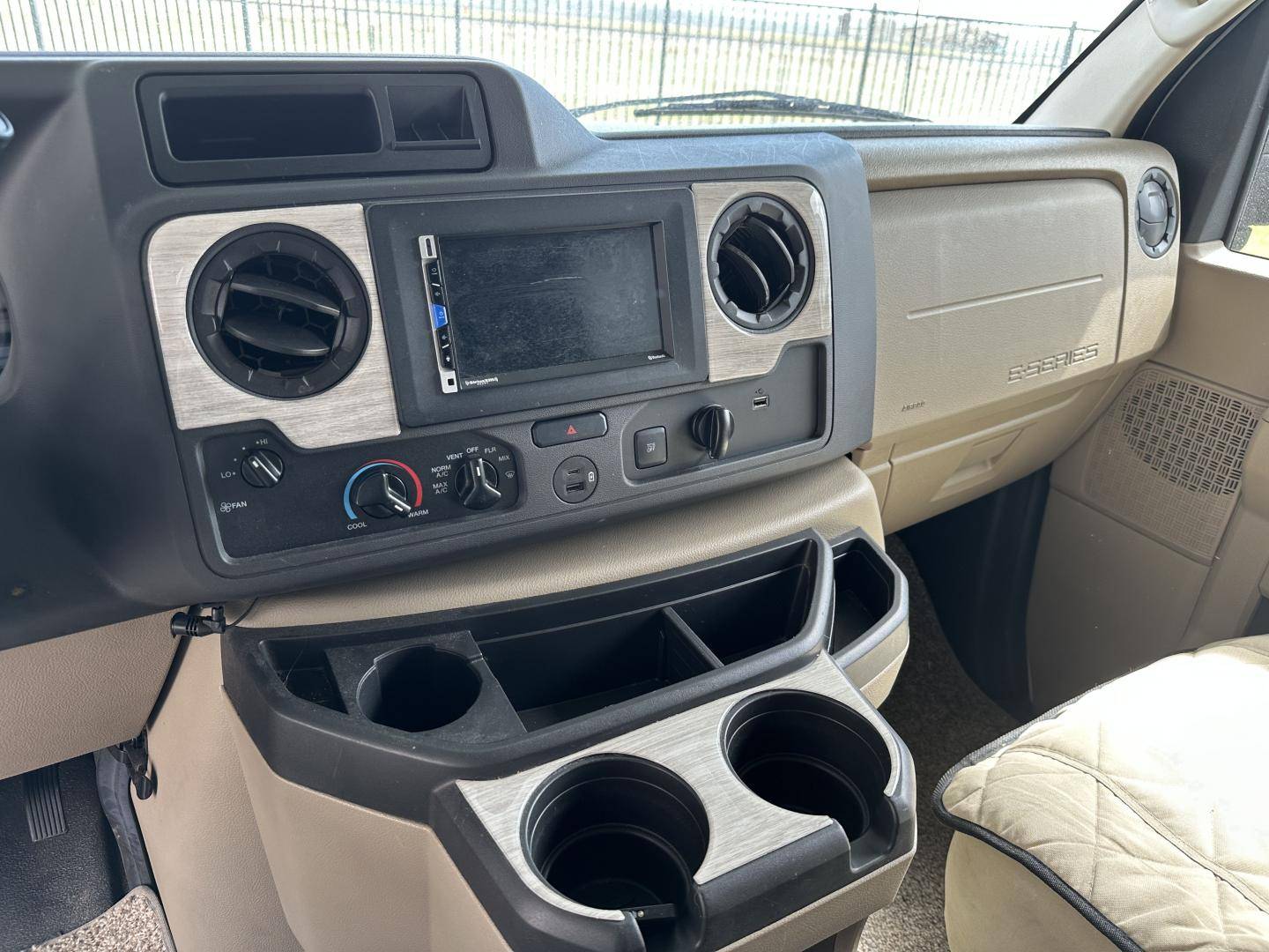 2023 Thor Motor Coach 2023 Thor Motor Coach Quantum - thumbnail 8