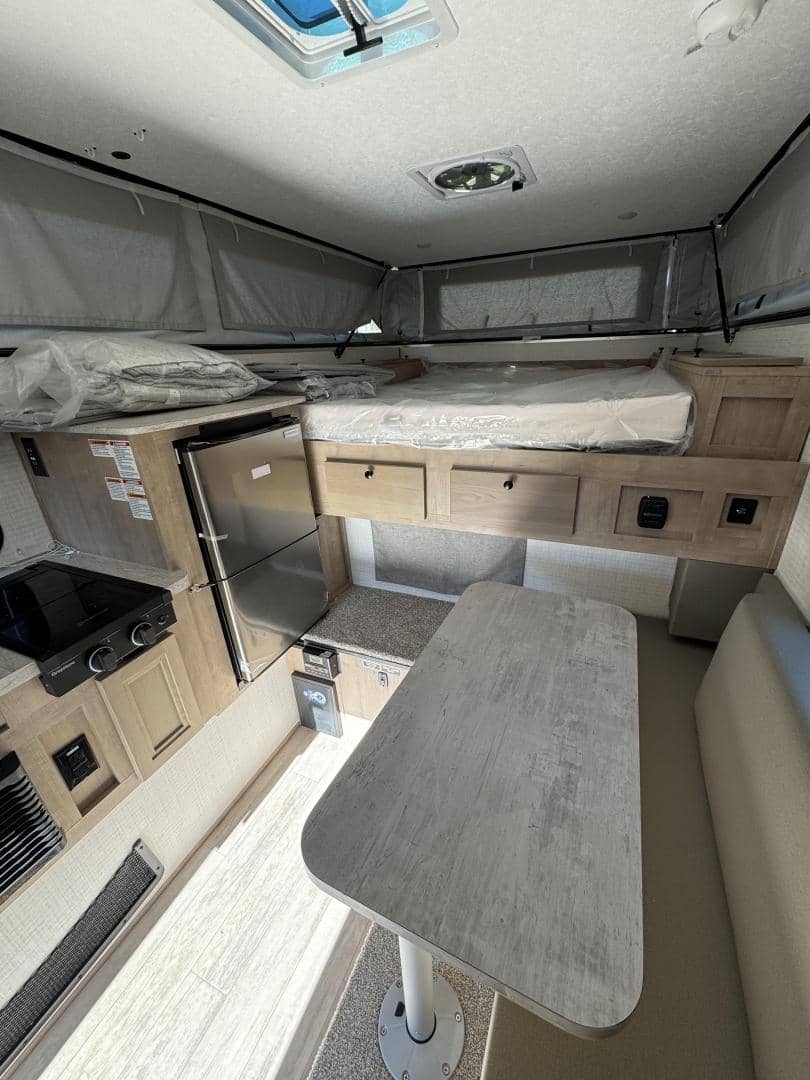 2025 Palomino 2025 Palomino BackPack - thumbnail 4