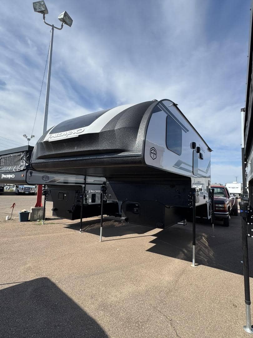 2025 Palomino 2025 Palomino Backpack Truck - thumbnail 1