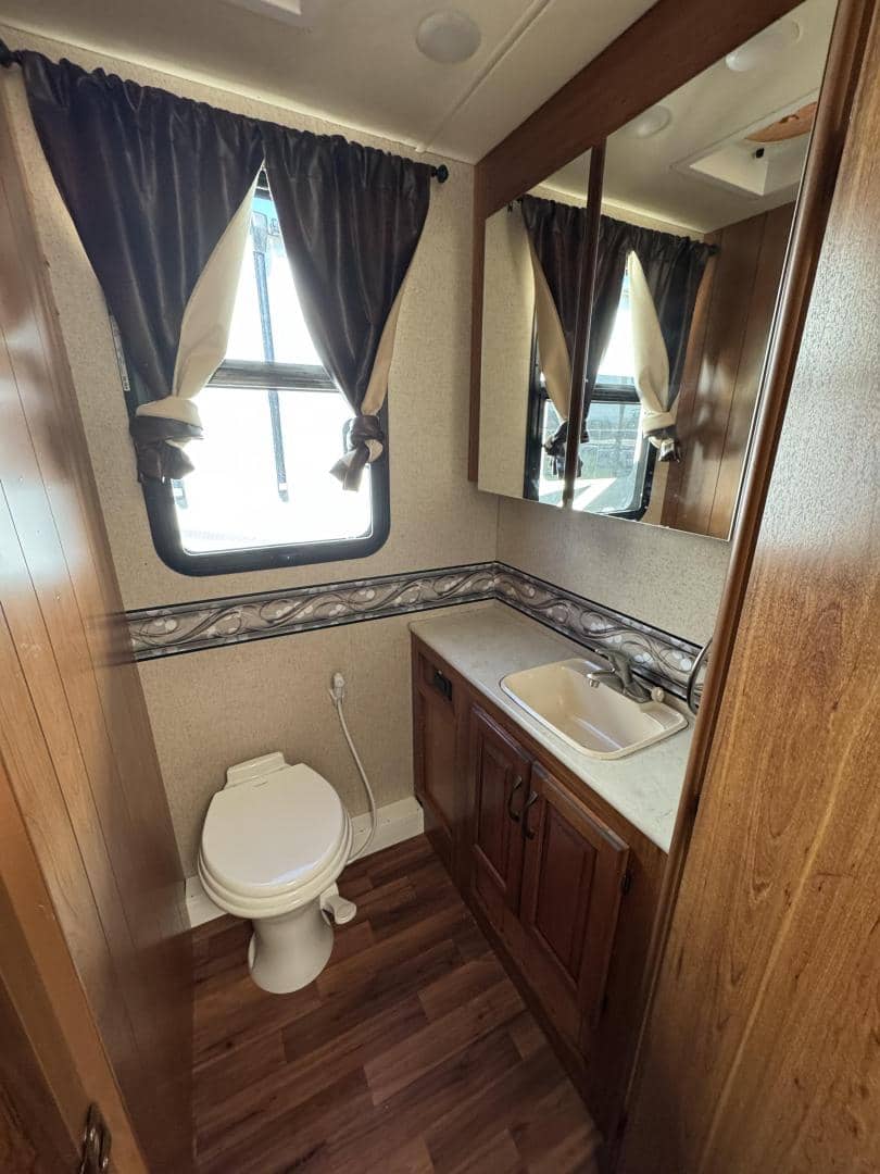 2016 Jayco 2016 Jayco Greyhawk - thumbnail 12