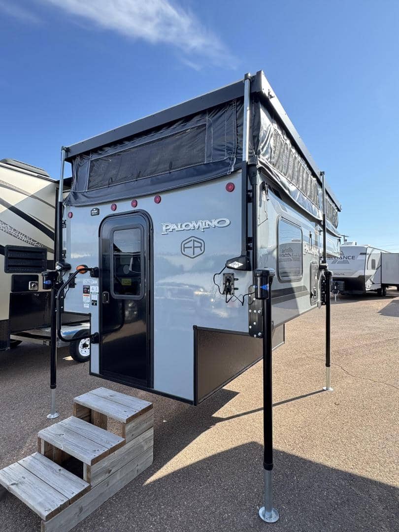 2025 Palomino 2025 Palomino Backpack Truck - thumbnail 5