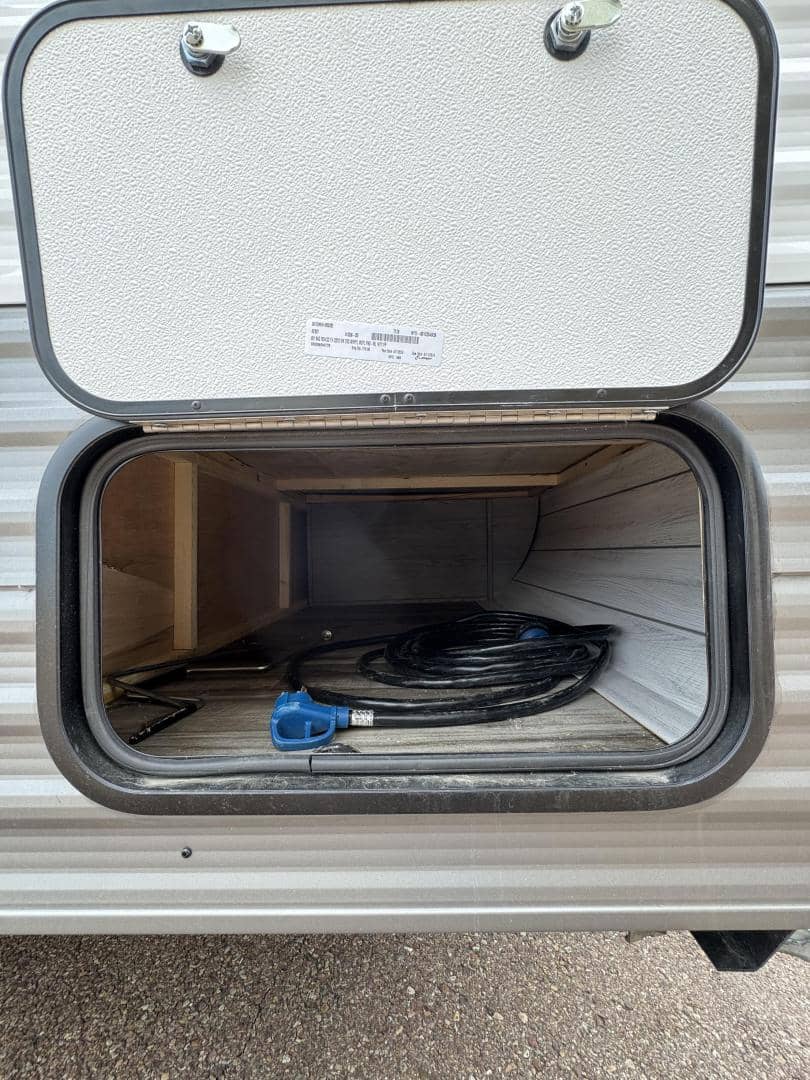 2024 Dutchmen 2024 Dutchmen Coleman - thumbnail 4