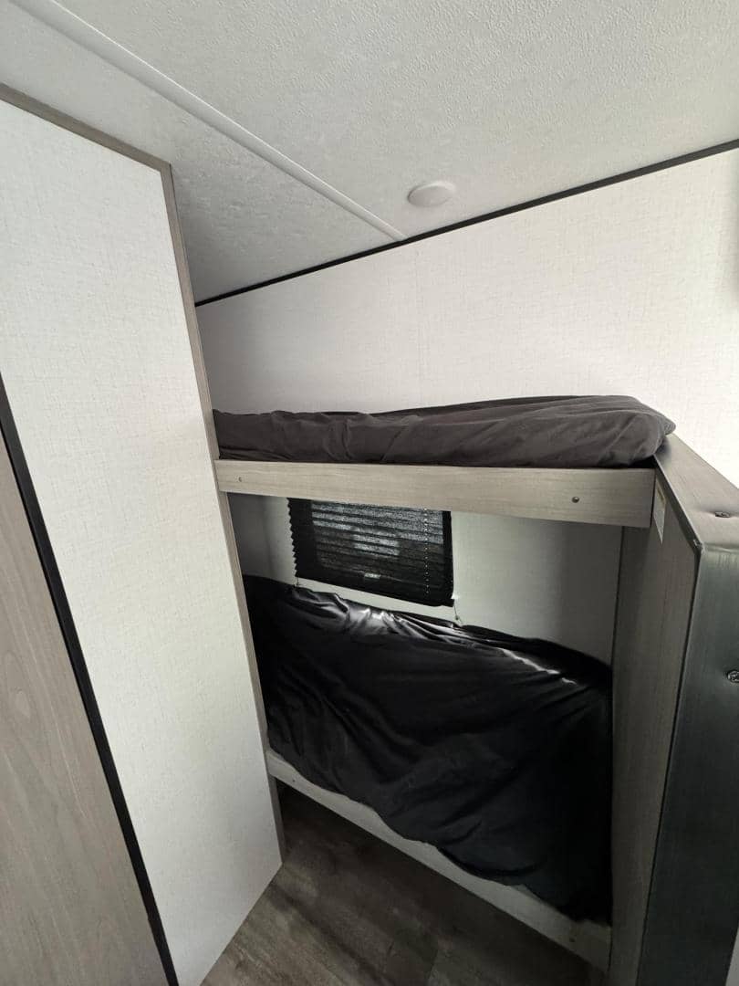 2024 Dutchmen 2024 Dutchmen Coleman - thumbnail 9