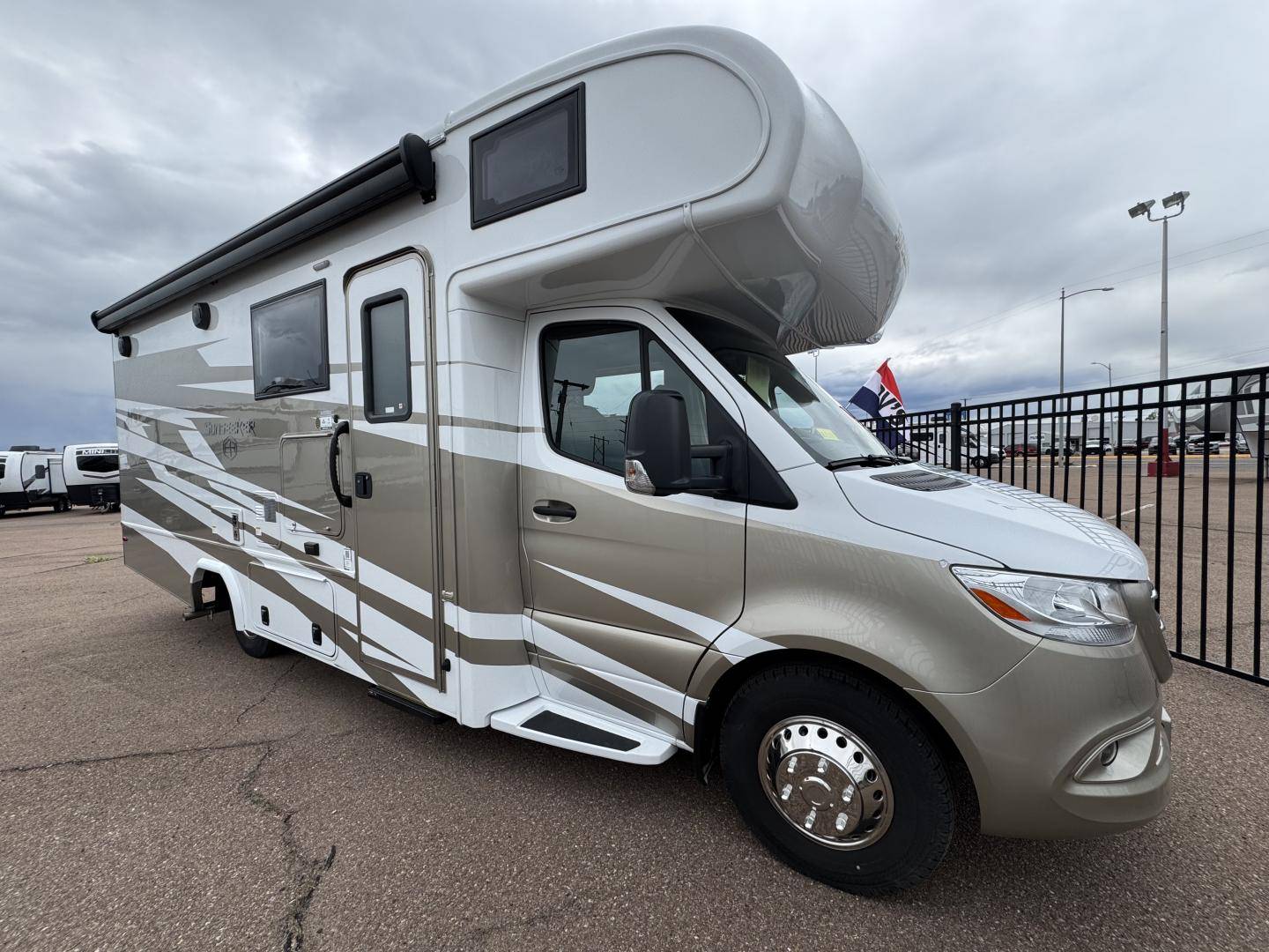 2025 Forest River RV 2025 Forest River RV Sunseeker - thumbnail 2