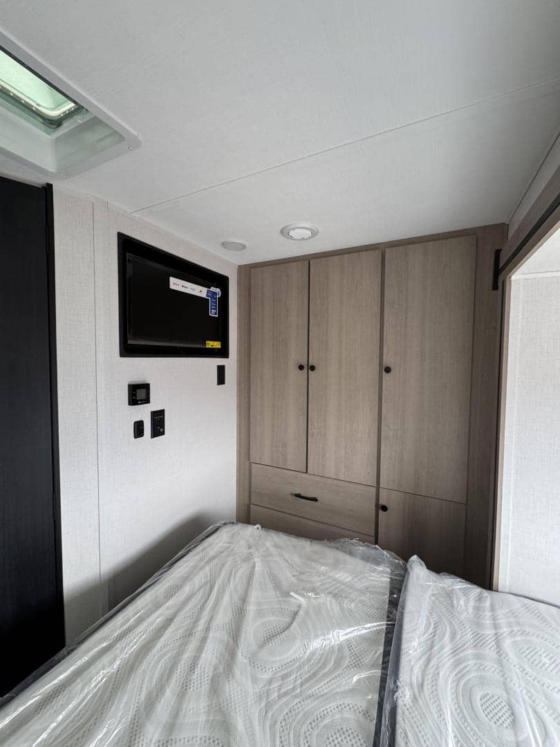 2025 Forest River RV 2025 Forest River RV Sunseeker - thumbnail 12