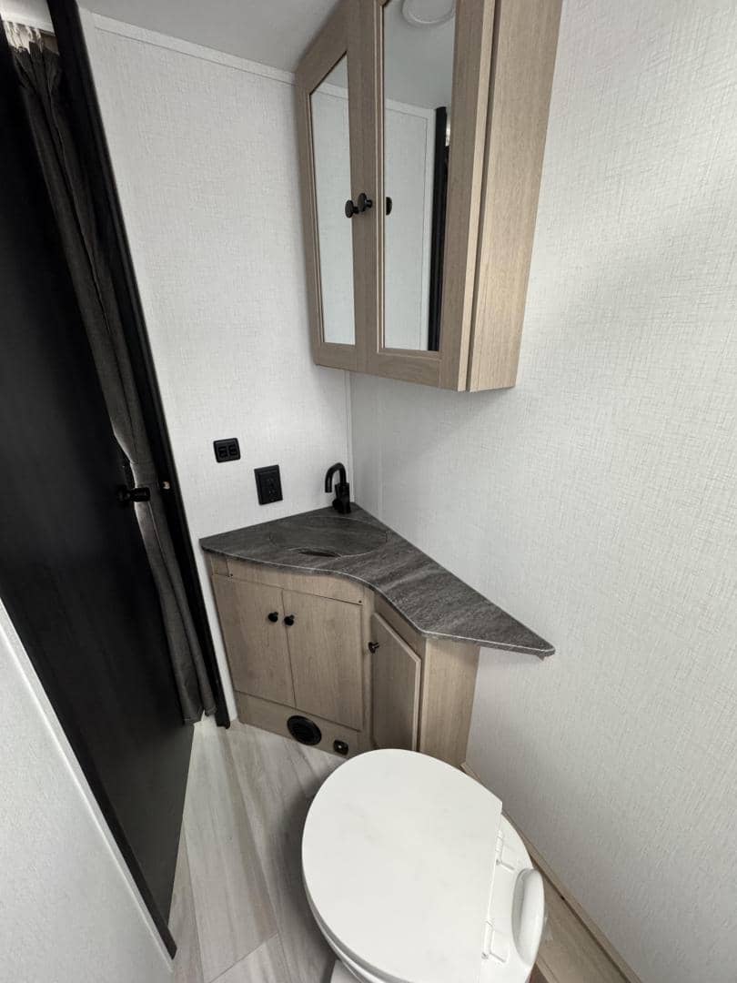 2025 Forest River RV 2025 Forest River RV Sunseeker - thumbnail 14