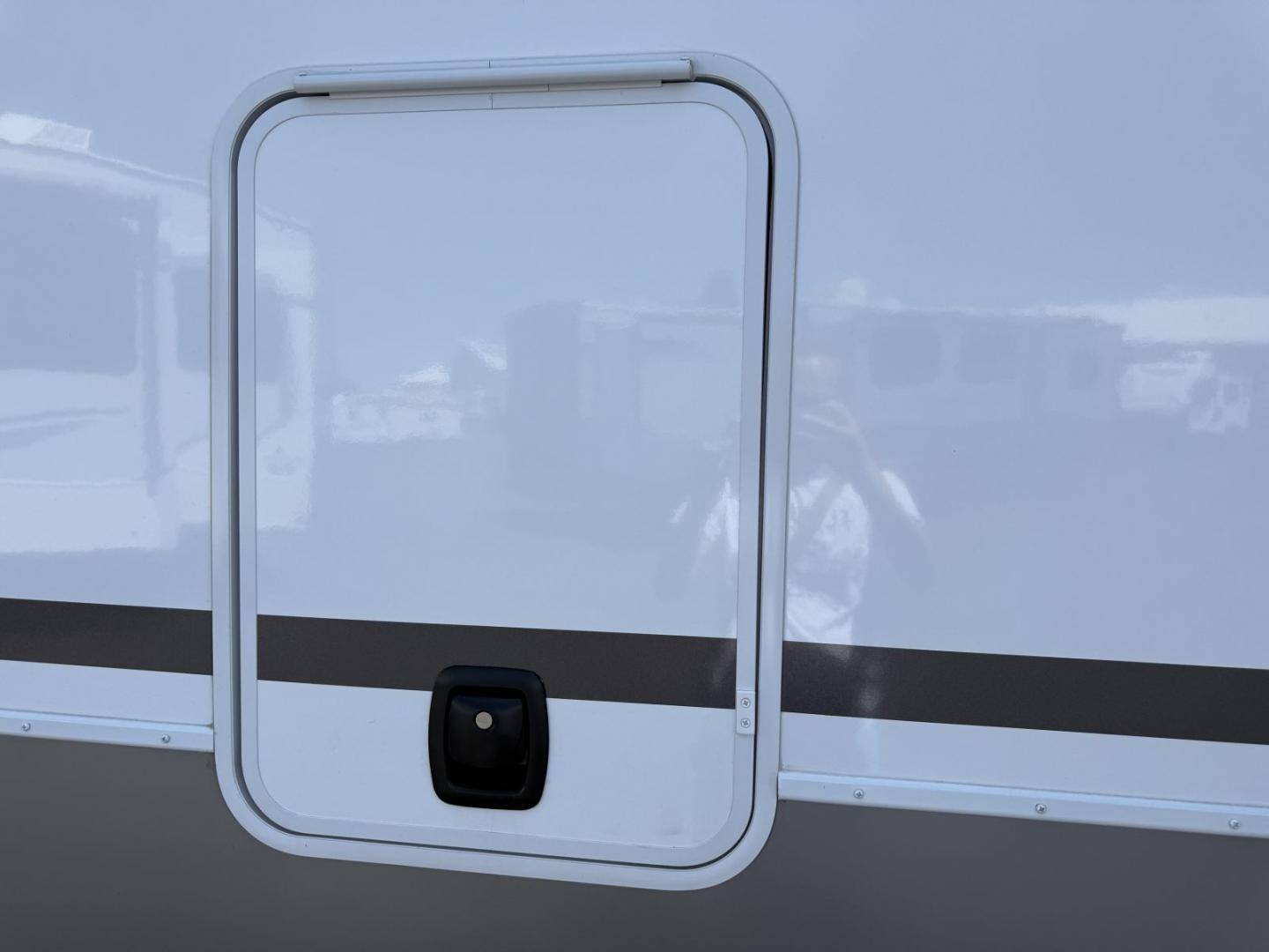 2026 Alliance RV 2026 Alliance RV Paradigm - thumbnail 12