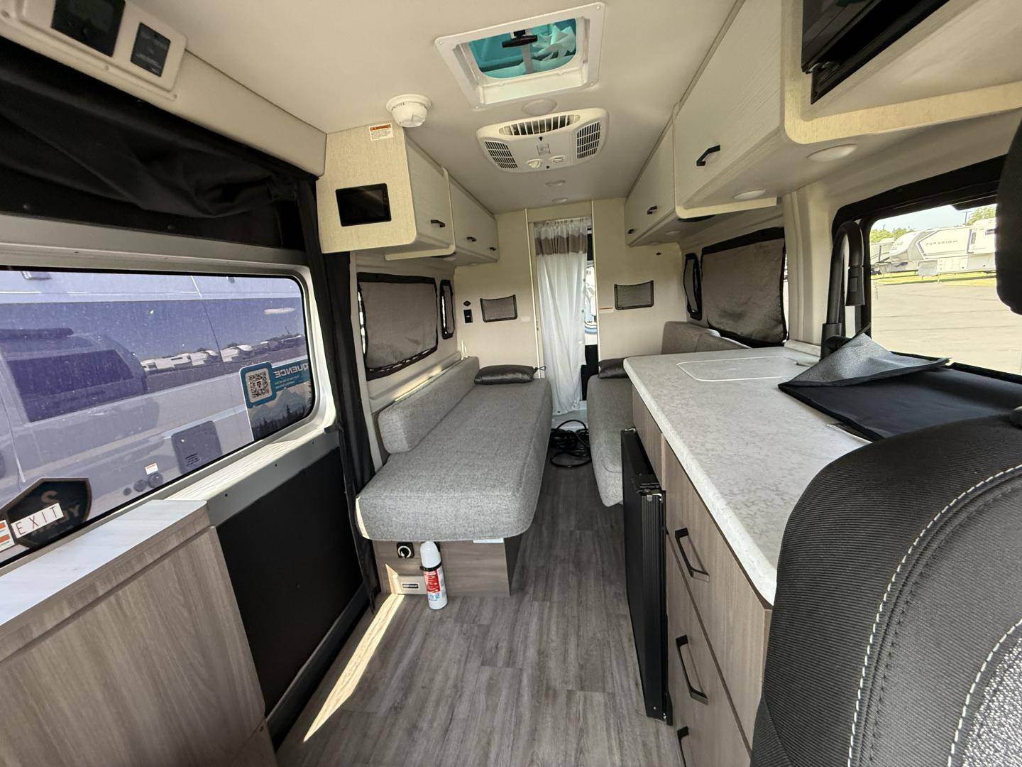 2026 Thor Motor Coach 2026 Thor Motor Coach Sequence - thumbnail 8