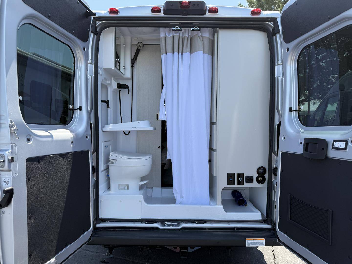 2026 Thor Motor Coach 2026 Thor Motor Coach Sequence - thumbnail 10