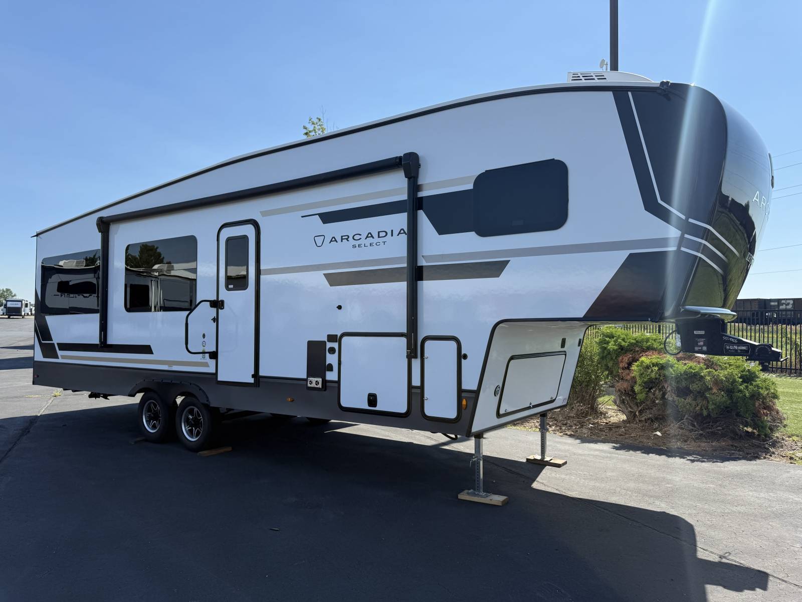 2026 Keystone RV 2026 Keystone RV Arcadia Select - thumbnail 1