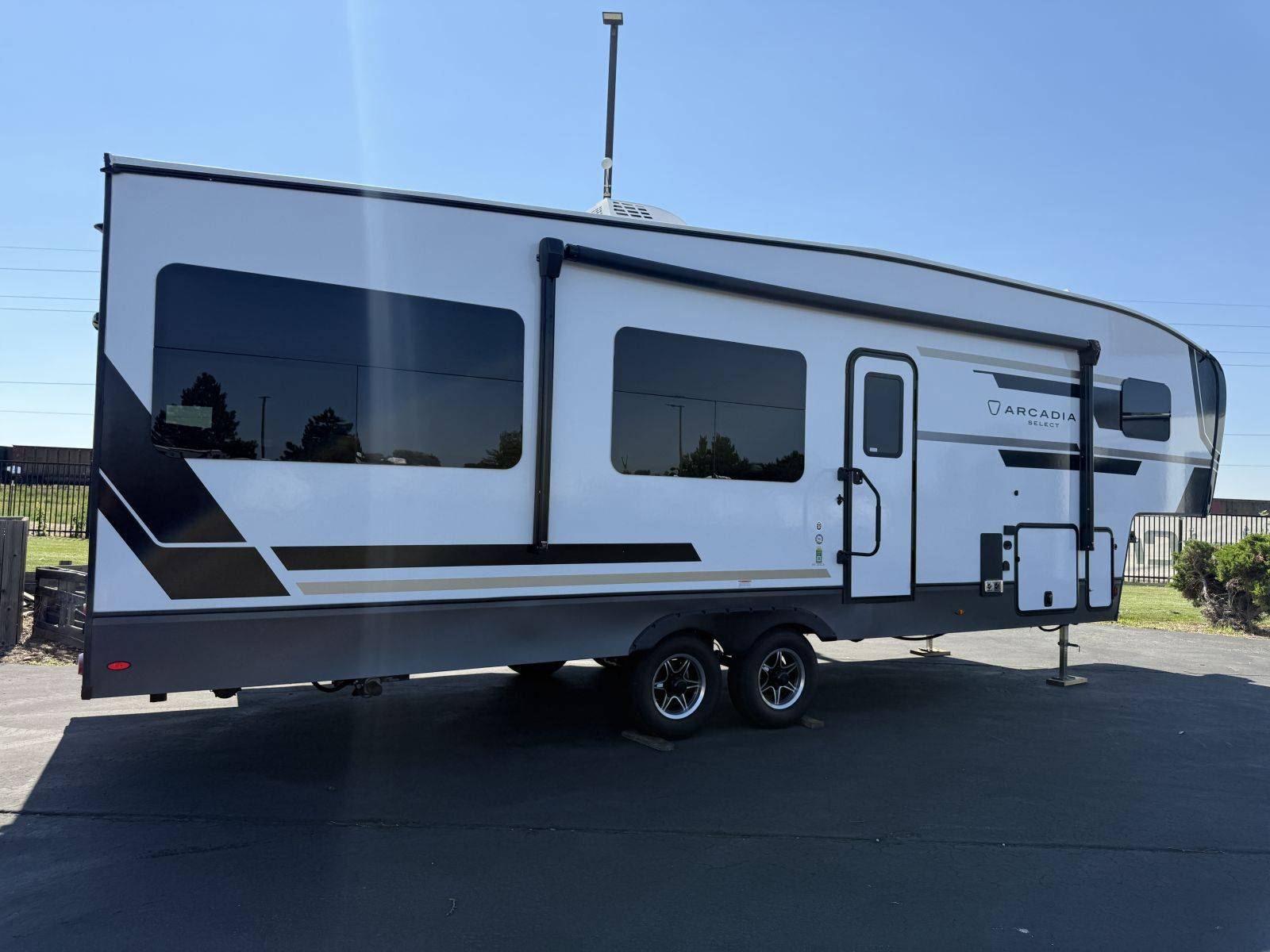 2026 Keystone RV 2026 Keystone RV Arcadia Select - thumbnail 6