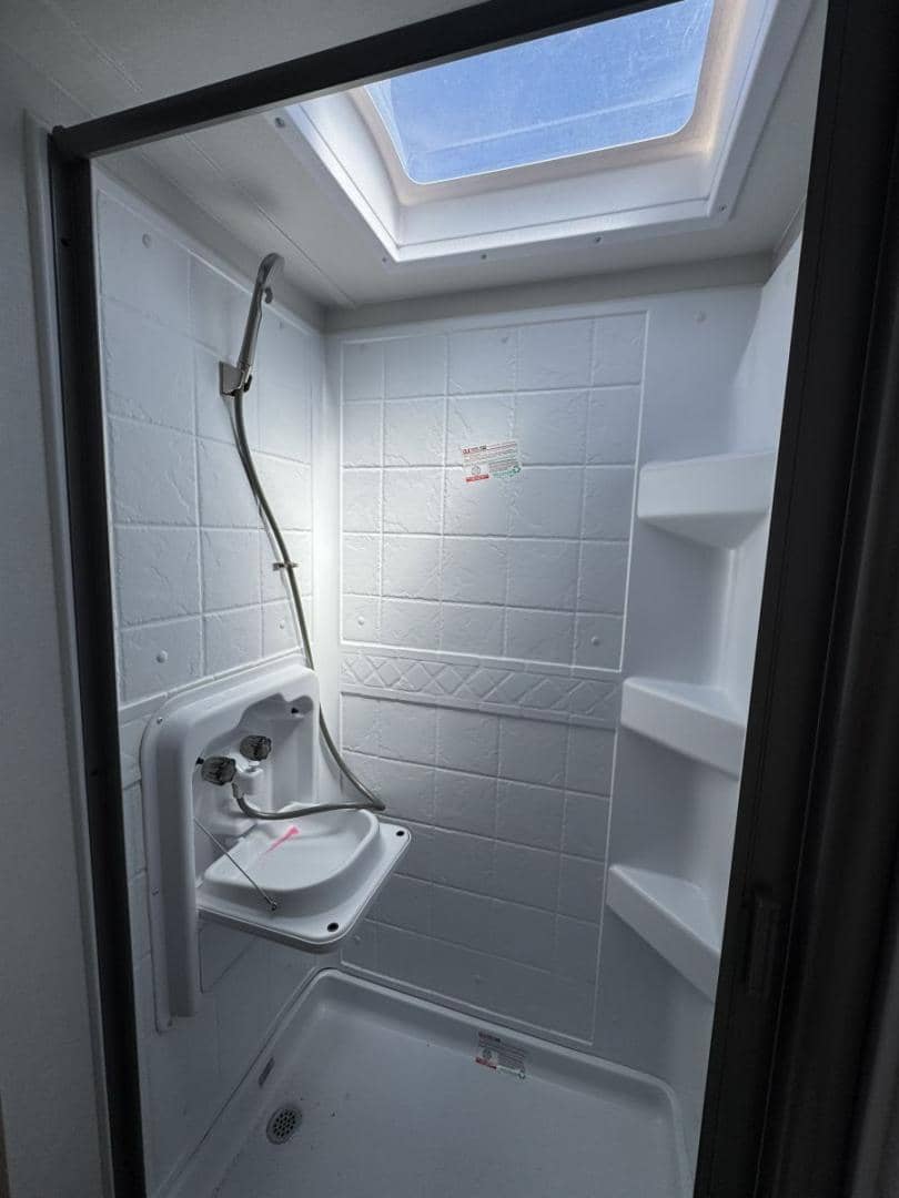 2025 Winnebago 2025 Winnebago Micro - thumbnail 11