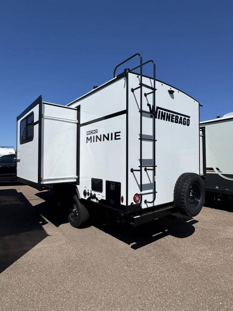 2025 Winnebago 2025 Winnebago Micro - thumbnail 4