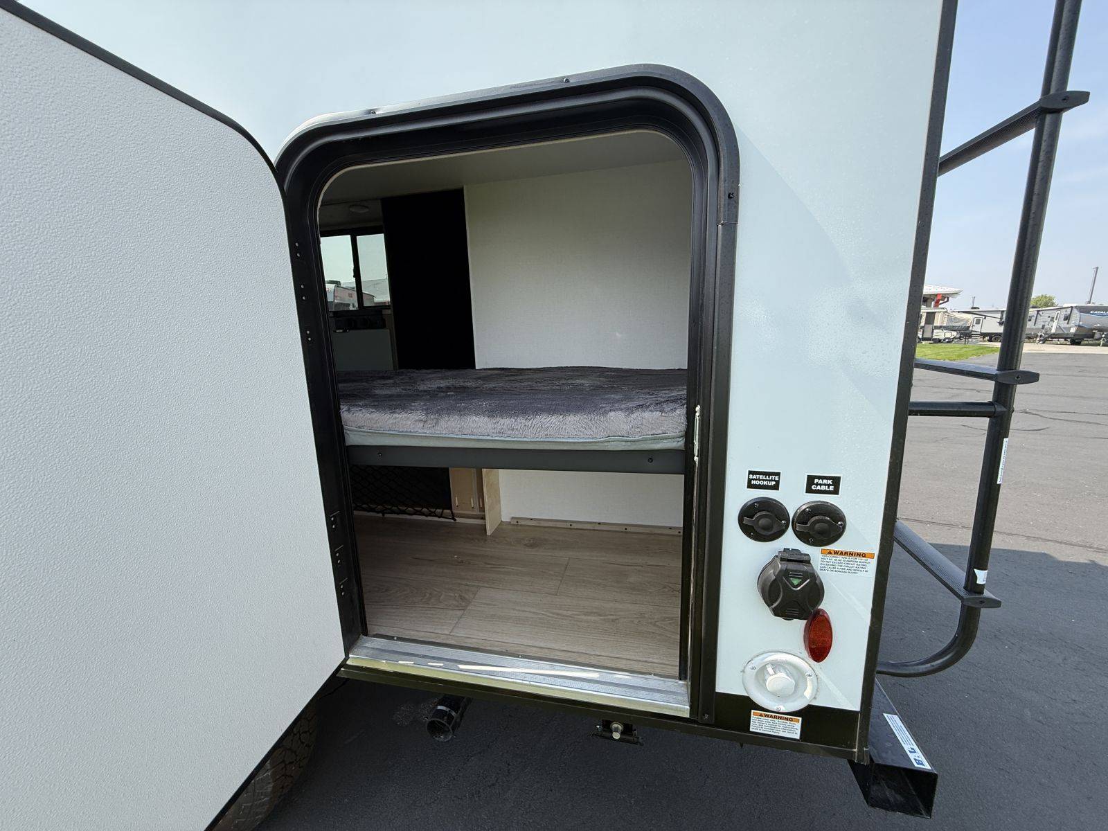 2025 Winnebago 2025 Winnebago Micro - thumbnail 7