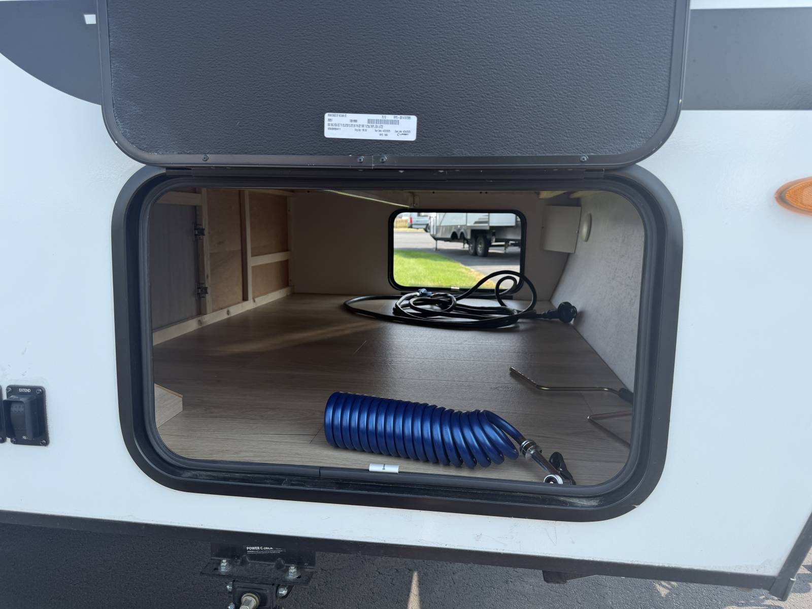 2025 Winnebago 2025 Winnebago Micro - thumbnail 8