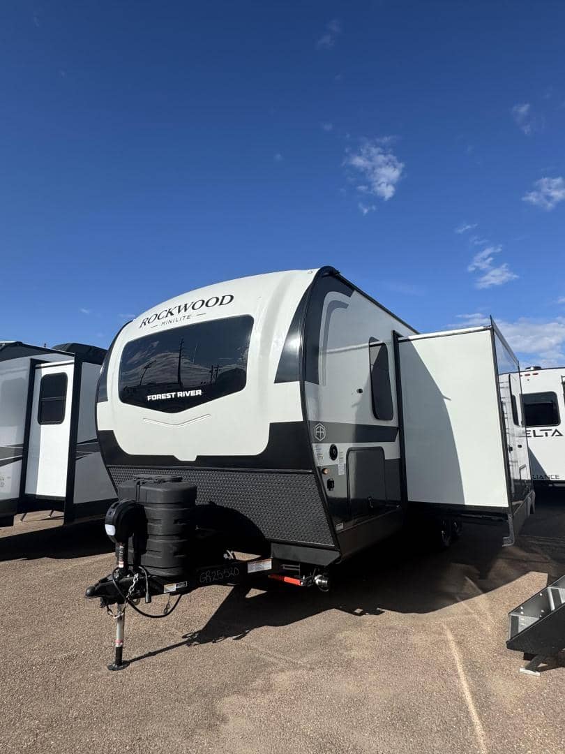 2026 Forest River RV 2026 Forest River RV Rockwood Mini Lite - thumbnail 3