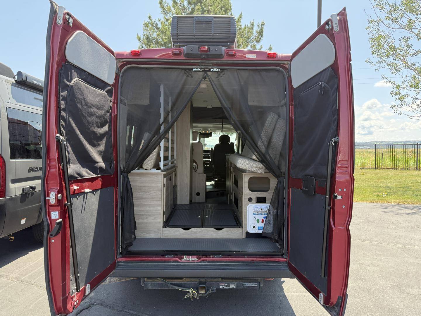 2023 Winnebago 2023 Winnebago Solis - thumbnail 10