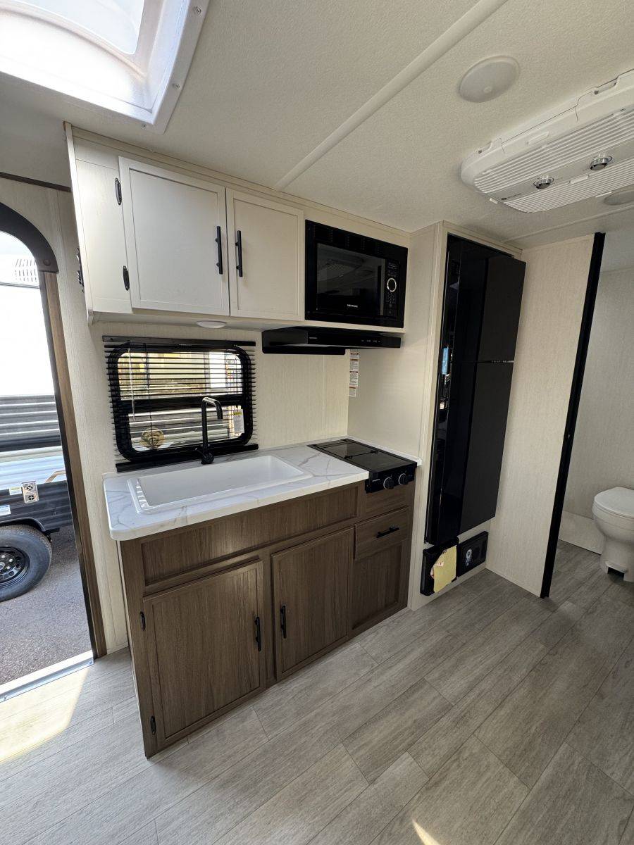 2026 Forest River RV 2026 Forest River RV Avenger - thumbnail 6