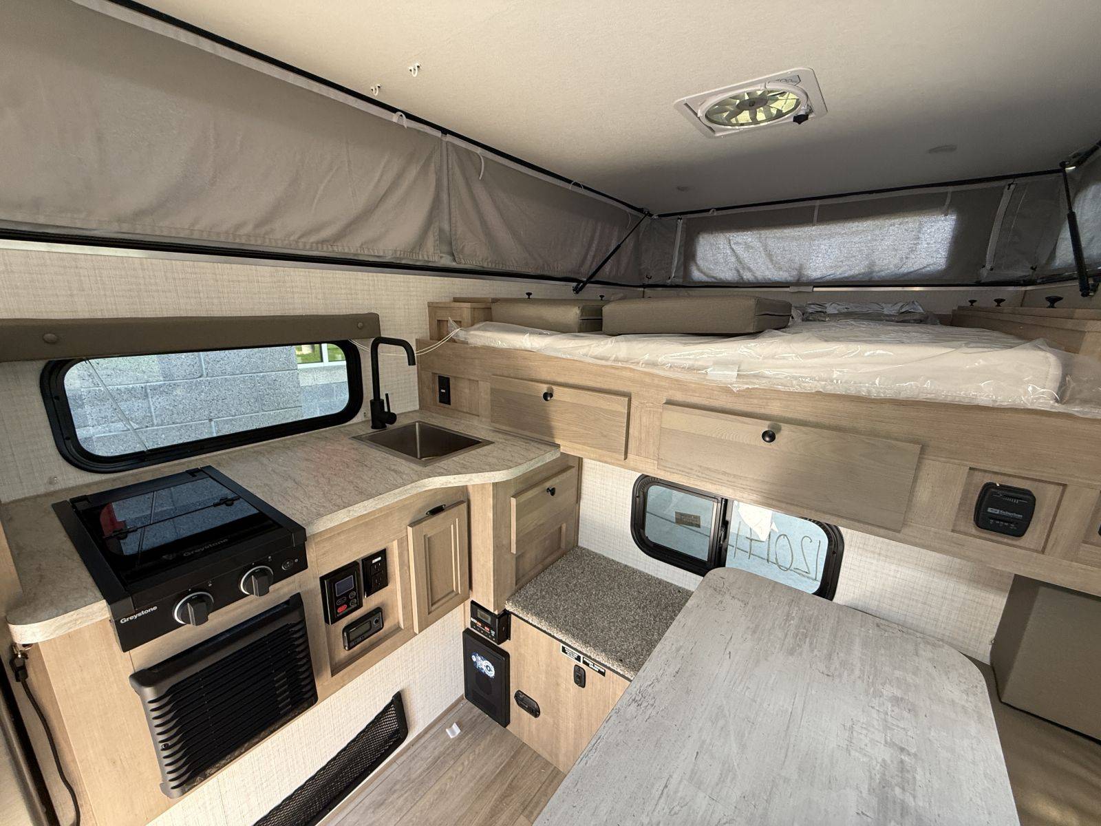 2026 Palomino 2026 Palomino Real Lite - thumbnail 14